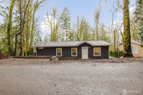 180 E Bridger Ln, Shelton, WA, 98584-7351 | Card Image