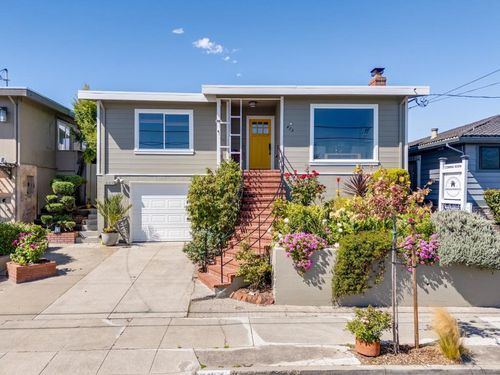 473 Chestnut Ave, San Bruno, CA, 94066-4123 | Card Image