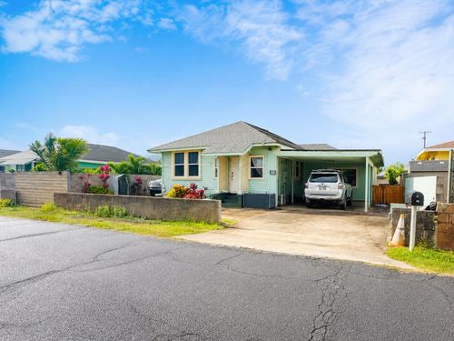 677 Linekona Pl, Wailuku, HI, 96793-1412 | Card Image