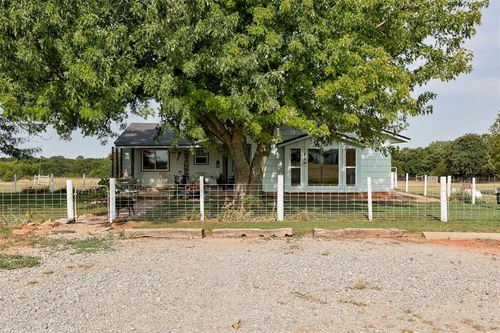 2416 County Street 2985, Blanchard, OK, 73010-4238 | Card Image