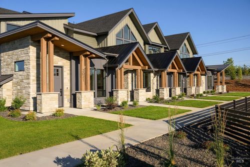 2154 W Freya Ct, Eagle, ID, 83616-1319 | Card Image