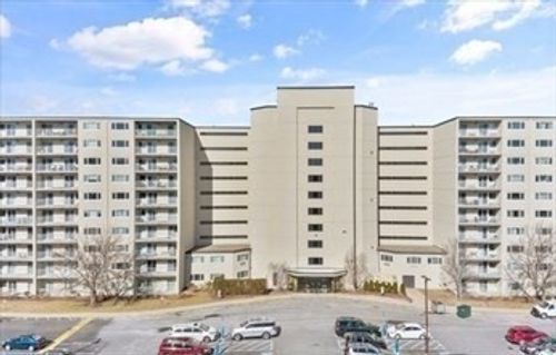 708-200 Cove Way, Quincy, MA, 02169-5864 | Card Image