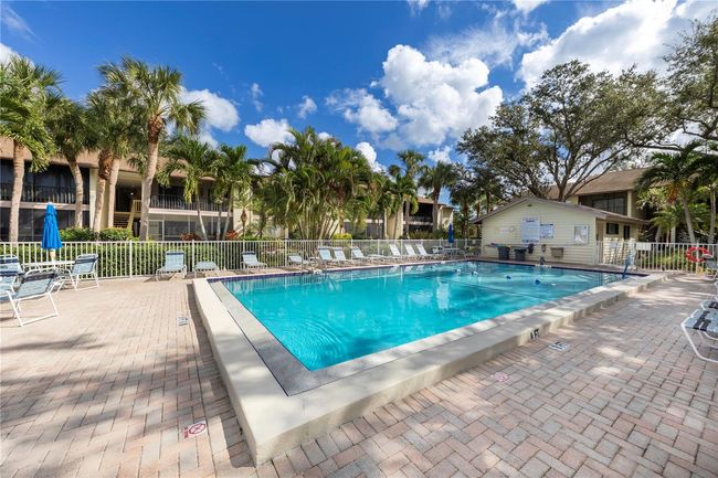 APT-210 - 756 White Pine Tree Rd, Condo with 2 bedrooms, 2 bathrooms and null parking in Venice FL | Image 29