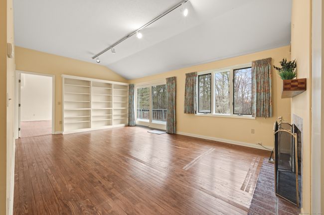 26 Winston Dr, House other with 3 bedrooms, 2 bathrooms and 3 parking in Washington Depot CT | Image 10
