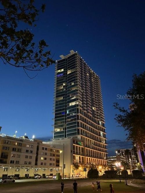 3208-150 E Robinson St, Orlando, FL, 32801-4363 | Card Image