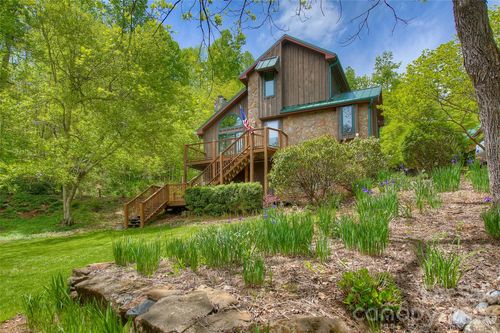 262 Azalea Hills Ln, Spruce Pine, NC, 28777-0979 | Card Image