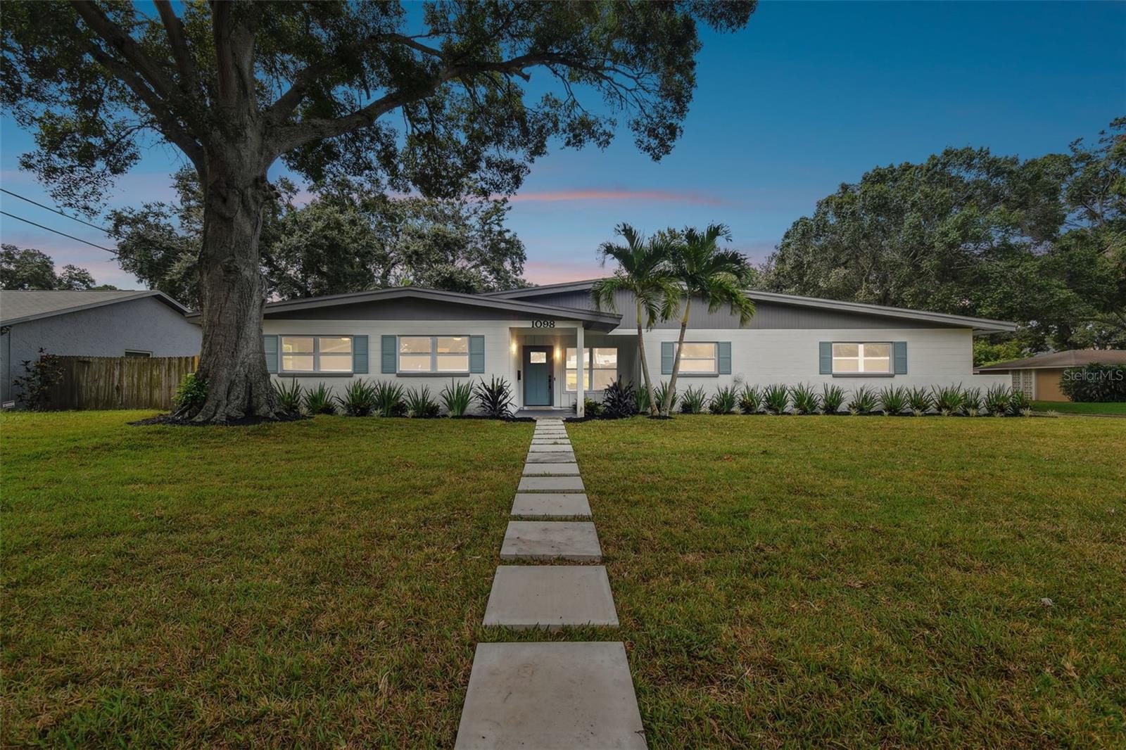 55th Ter, Saint Petersburg, FL 33705