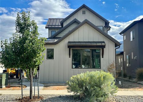 322 Old Stage Rd, Salida, CO, 81201-8907 | Card Image
