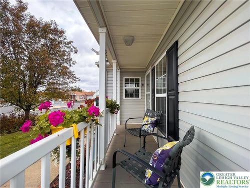 640 Biltmore Ave, Forks Twp, PA, 18040-7447 | Card Image