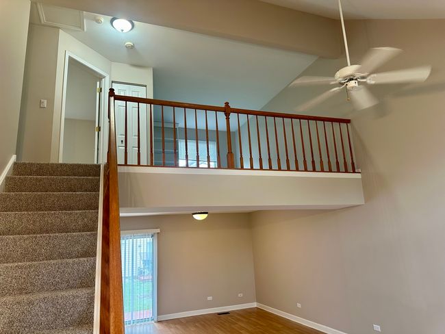 227 Wellington Cir, Townhouse with 2 bedrooms, 2 bathrooms and 1 parking in Gurnee IL | Image 15