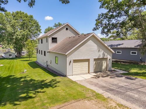 W11296 Red Cedar Dr, Lodi, WI, 53555-9631 | Card Image