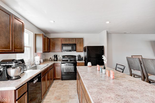 7195 E Rising Sun Cir S, House other with 4 bedrooms, 3 bathrooms and null parking in Camby IN | Image 7
