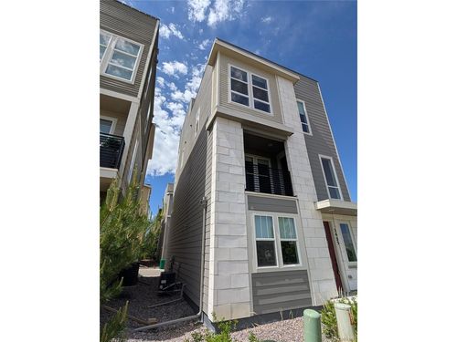 2405 Fiji Dr, Castle Rock, CO, 80109-3883 | Card Image