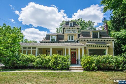 181 Sunset Ave, Verona, NJ, 07044-2318 | Card Image