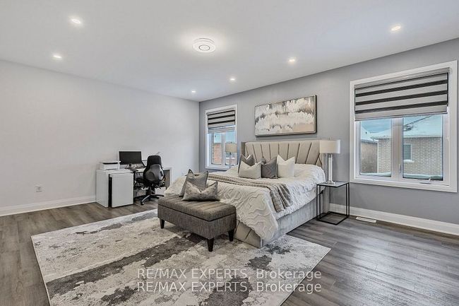 1411 Lobelia Cres, House other with 5 bedrooms, 4 bathrooms and 2 parking in Milton ON | Image 22