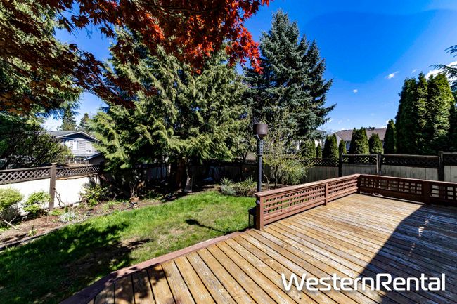 15789 98 A Avenue, House other with 4 bedrooms, 0 bathrooms and 4 parking in Surrey BC | Image 2
