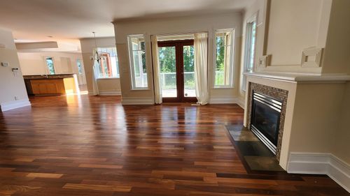 1170 W 17th St, North Vancouver, BC, V7P1W2 | Card Image