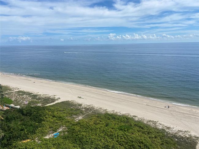 APT-1402 - 1800 S Ocean Blvd, Condo with 3 bedrooms, 2 bathrooms and null parking in Pompano Beach FL | Image 8
