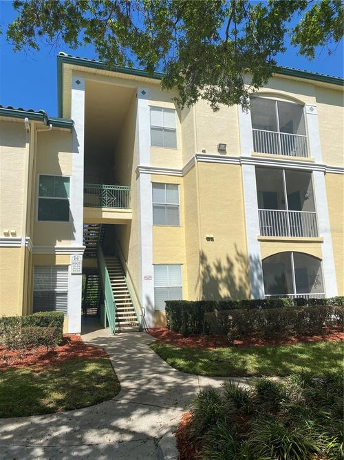 apt-203-8905 Legacy Ct, KISSIMMEE, FL, 34747-1060 | Card Image