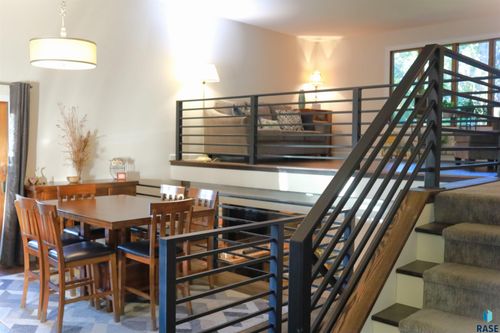 1408 N Tahoe Trl, Sioux Falls, SD, 57110-6411 | Card Image