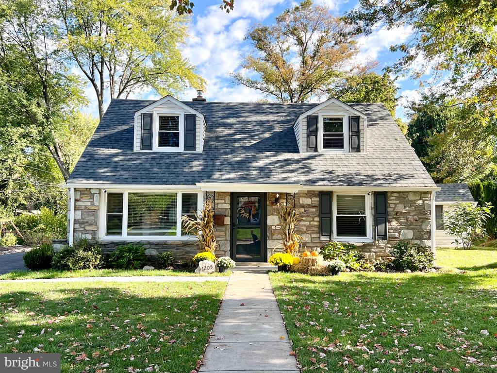 Larchwood Rd, Flourtown, PA 19031