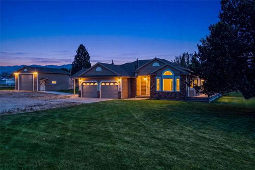 511 Skalkaho, Hamilton, MT, 59840 | Card Image