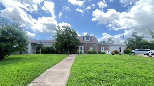 403 E Villa Maria Rd, Bryan, TX, 77801-3154 | Card Image