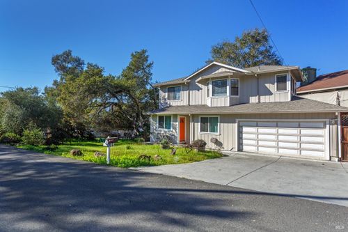 141 Theodor Lane, Sonoma, CA, 95476 | Card Image