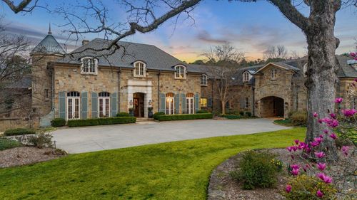 19 Spring Valley Lane, Little Rock, AR, 72223 | Card Image