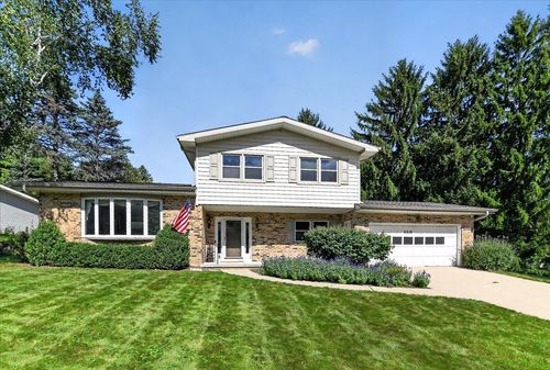 6318 Keelson Drive, MADISON, WI, 53705 | Card Image