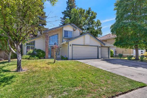 7839 River Estates Drive, Sacramento, CA, 95831 | Card Image