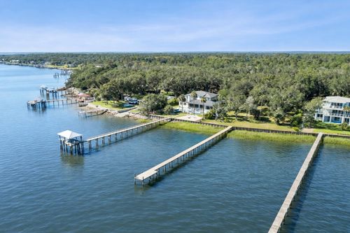 16385 Waterville Rd, JACKSONVILLE, FL, 32226-1550 | Card Image