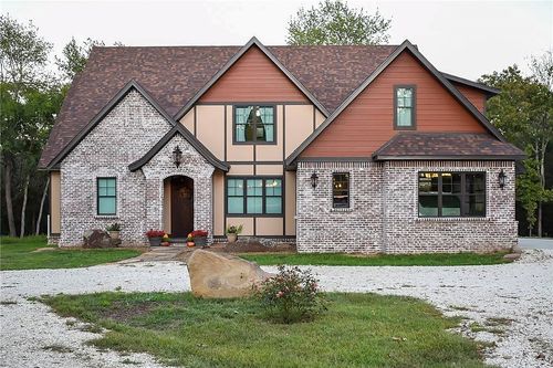 10368 Beatty Rd, Lincoln, AR, 72744-8768 | Card Image