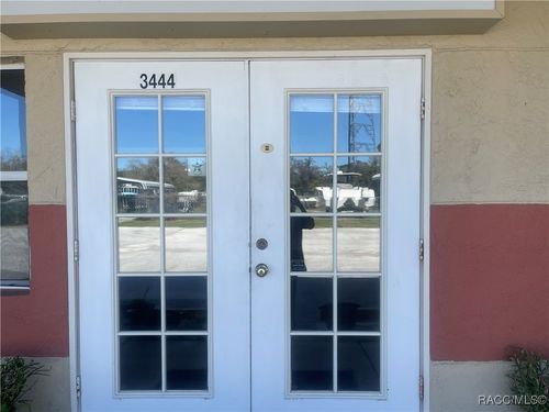 3444 N Citrus Ave, Crystal River, FL, 34428-6073 | Card Image