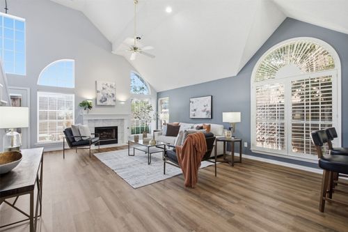 14584 Blueberry Ct, Addison, TX, 75001-7962 | Card Image
