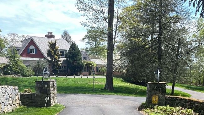 37 Green Acre Ln, House other with 7 bedrooms, 6 bathrooms and null parking in Westport CT | Image 19