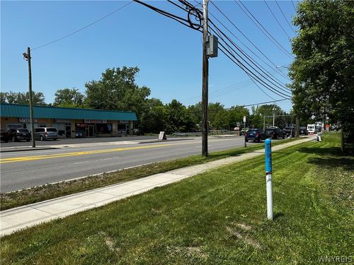 5867 Transit Road E, Lancaster, NY, 14043 | Card Image