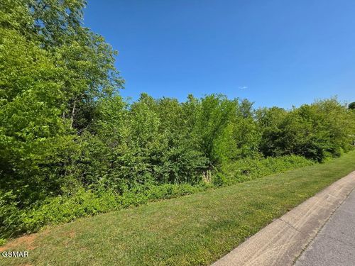 Lot 68 Southview Cir, Kodak, TN, 37764-1882 | Card Image