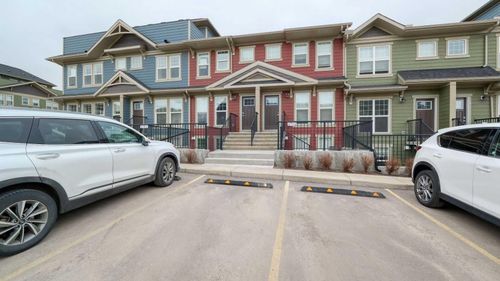 417 Cranbrook Sq Se, Calgary, AB, T3M3K8 | Card Image
