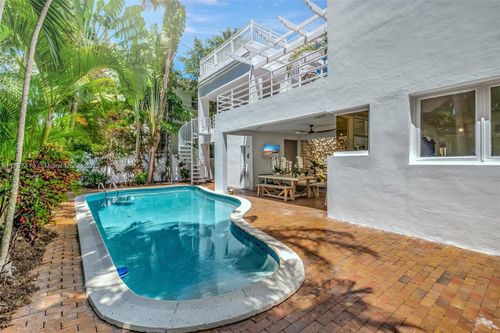 4410 Brighton Pl, Coconut Grove, FL, 33133-6643 | Card Image