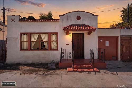 1174 E 9th St, Long Beach, CA, 90813-4805 | Card Image