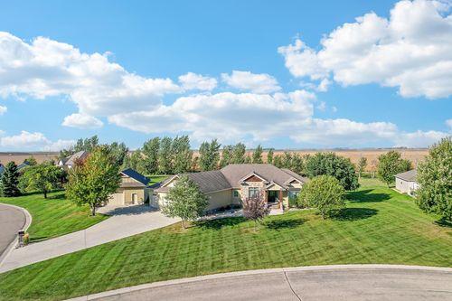 7013 Maple Ln, Horace, ND, 58047-4712 | Card Image