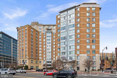 616-555 Massachusetts Ave Nw, WASHINGTON, DC, 20001-4721 | Card Image