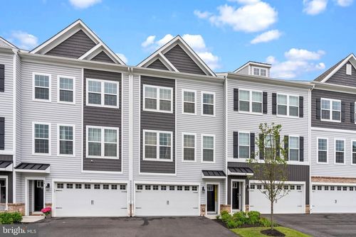 36 Autumn Park Dr, MEDFORD, NJ, 08055-3038 | Card Image