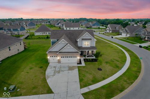 1634 Pelham Dr, Greenwood, IN, 46143-5006 | Card Image