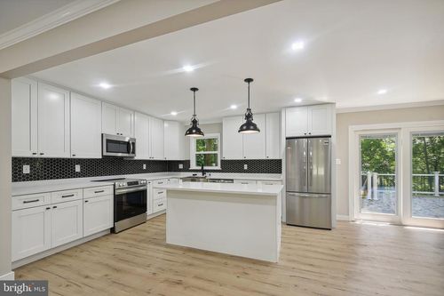 1901 Ridge Rd, HAYMARKET, VA, 20169-1521 | Card Image