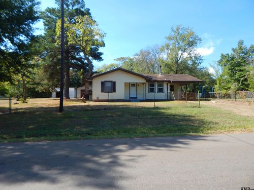 301 W. Main, Ore City, TX, 75683 | Card Image