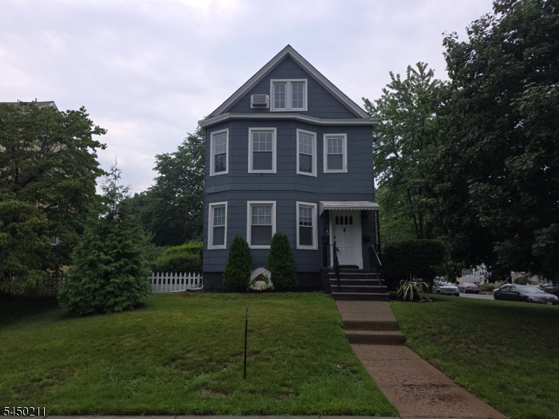 Residential Lease in Clifton City 2