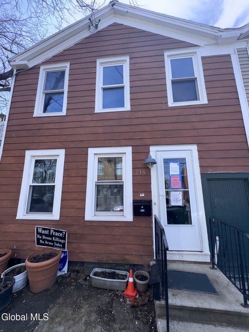216 Front Street, Schenectady, NY, 12305 | Card Image