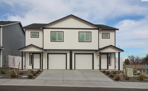 4732 W Quinault Pl, Kennewick, WA, 99336-4093 | Card Image